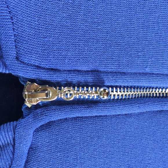 Bridge Gate Blue Zippered Sweatshirt - Picture 3 of 6